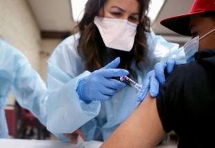 Vaccine cúm có thể giảm tỷ lệ biến chứng nghiêm trọng do Covid-19 gây ra