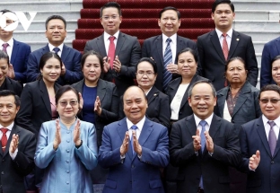 Chủ tịch nước: Việt Nam luôn bên cạnh đất nước Lào anh em