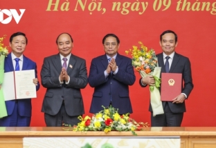 Công bố quyết định bổ nhiệm 2 Phó Thủ tướng Trần Hồng Hà, Trần Lưu Quang