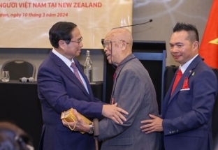 Thủ tướng Phạm Minh Chính gặp gỡ thân tình với cộng đồng người Việt Nam tại New Zealand