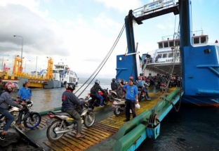 Chìm phà tại Indonesia, ít nhất 15 người thiệt mạng