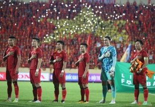 Vì sao Văn Hậu, Quang Hải vắng mặt ở đội tuyển Việt Nam?