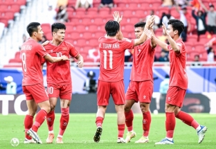 Đội tuyển Việt Nam triệu tập 27 cầu thủ: Văn Lâm cạnh tranh với Nguyễn Filip