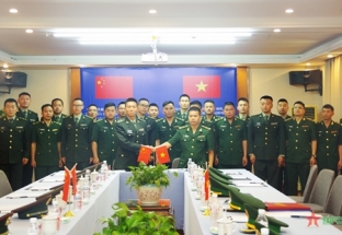 Hội đàm giữa Biên phòng tỉnh Hà Giang (Việt Nam) và Biên phòng Phú Ninh (Trung Quốc)