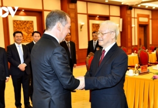 Tổng Bí thư hội đàm với Chủ tịch Đảng Nước Nga Thống nhất Dmitry Medvedev