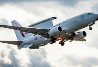 Australia cử máy bay do thám bảo vệ tuyến viện trợ nhân đạo cho Ukraine