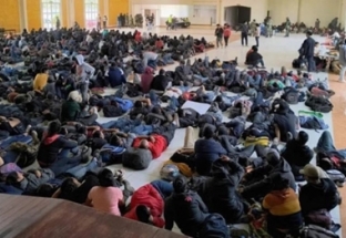 Giải cứu 726 người di cư trong một nhà kho tại Mexico