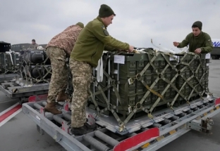 Lầu Năm Góc điều tra gian lận viện trợ quân sự cho Ukraine