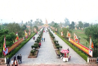 Nhiều hoạt động tri ân các vị vua triều Trần tại lễ hội đền Trần tỉnh Thái Bình