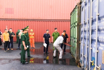 Hải Phòng: Tạm giữ 168 tấn kim loại xuất khẩu trái phép qua cửa khẩu Cảng