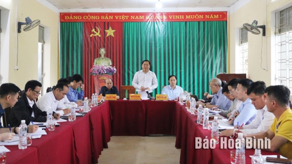 Thường trực Tỉnh ủy thăm và làm việc tại xã Đồng Ruộng, huyện Đà Bắc