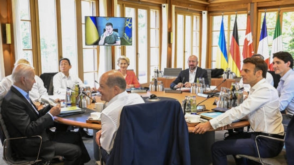 Pháp: Tổng thống Zelensky từ chối đàm phán hòa bình với Nga